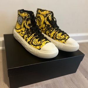 Versace Canvas High Barocco Print - Black Gold Size 8 IT41